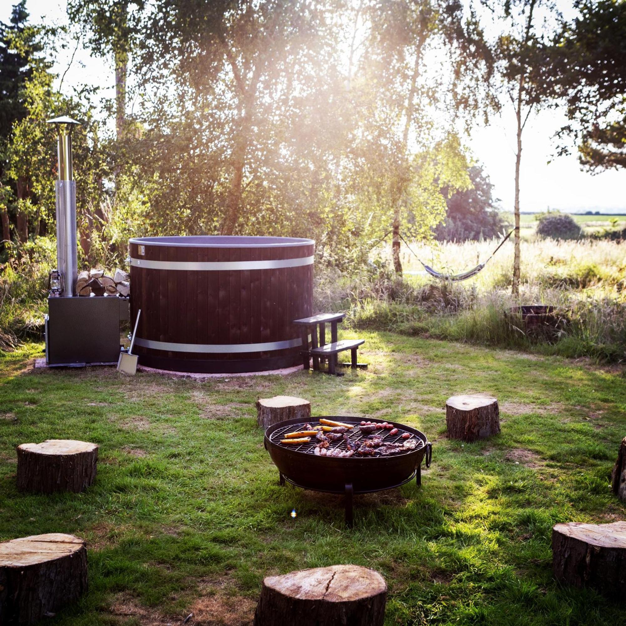 Stargazer Glamping Uk Andromeda 6 People Hotel Ross-on-Wye Exterior photo